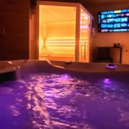 Апартаменты Ring Aurum *